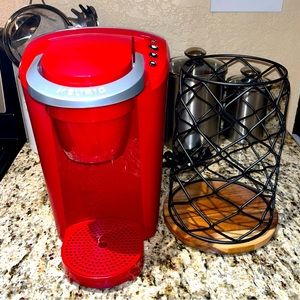 Keurig Coffee Maker w/ K-Cup Holder